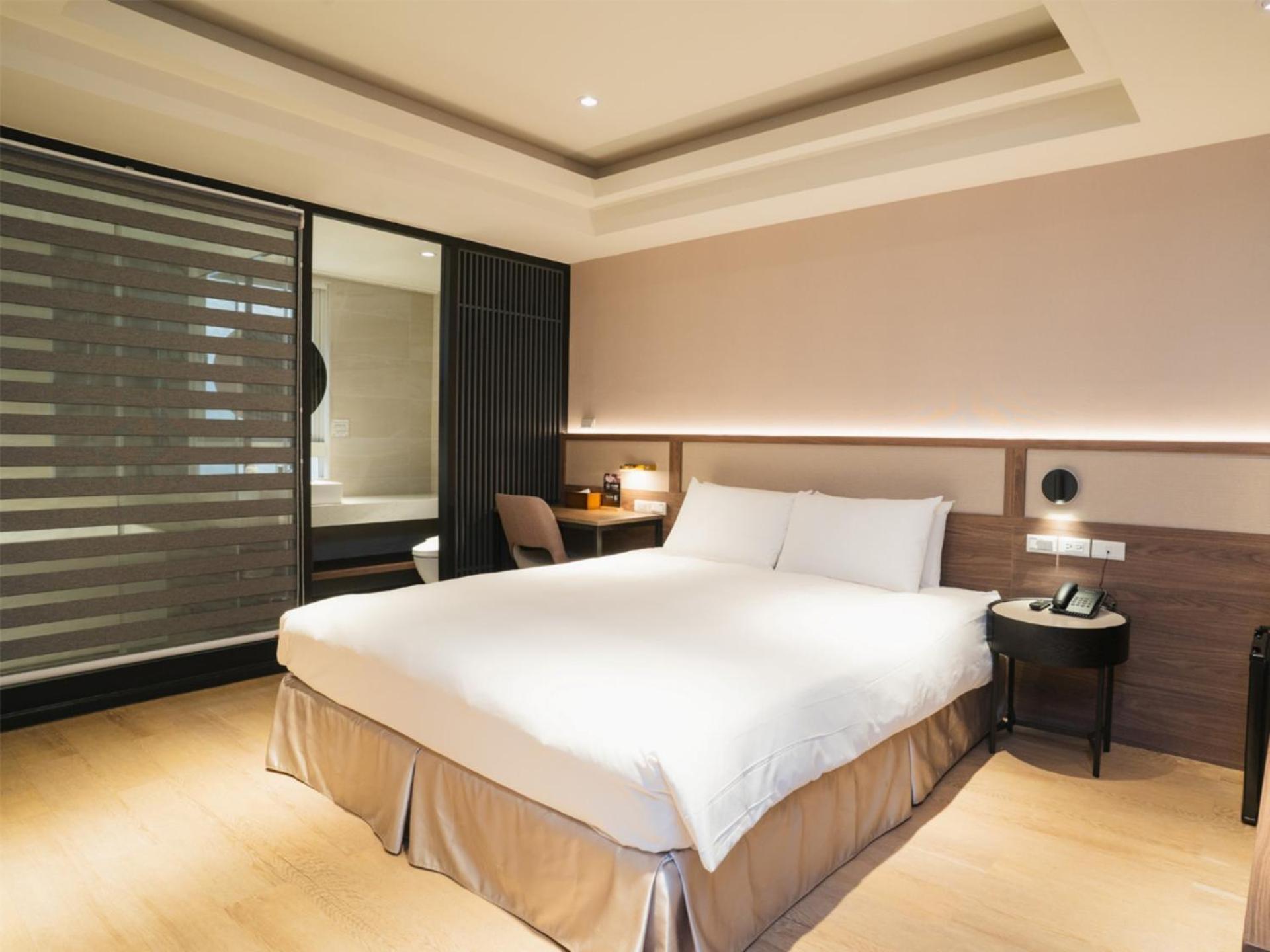 Royal Rose Hotel Zhongshan Taipei Extérieur photo