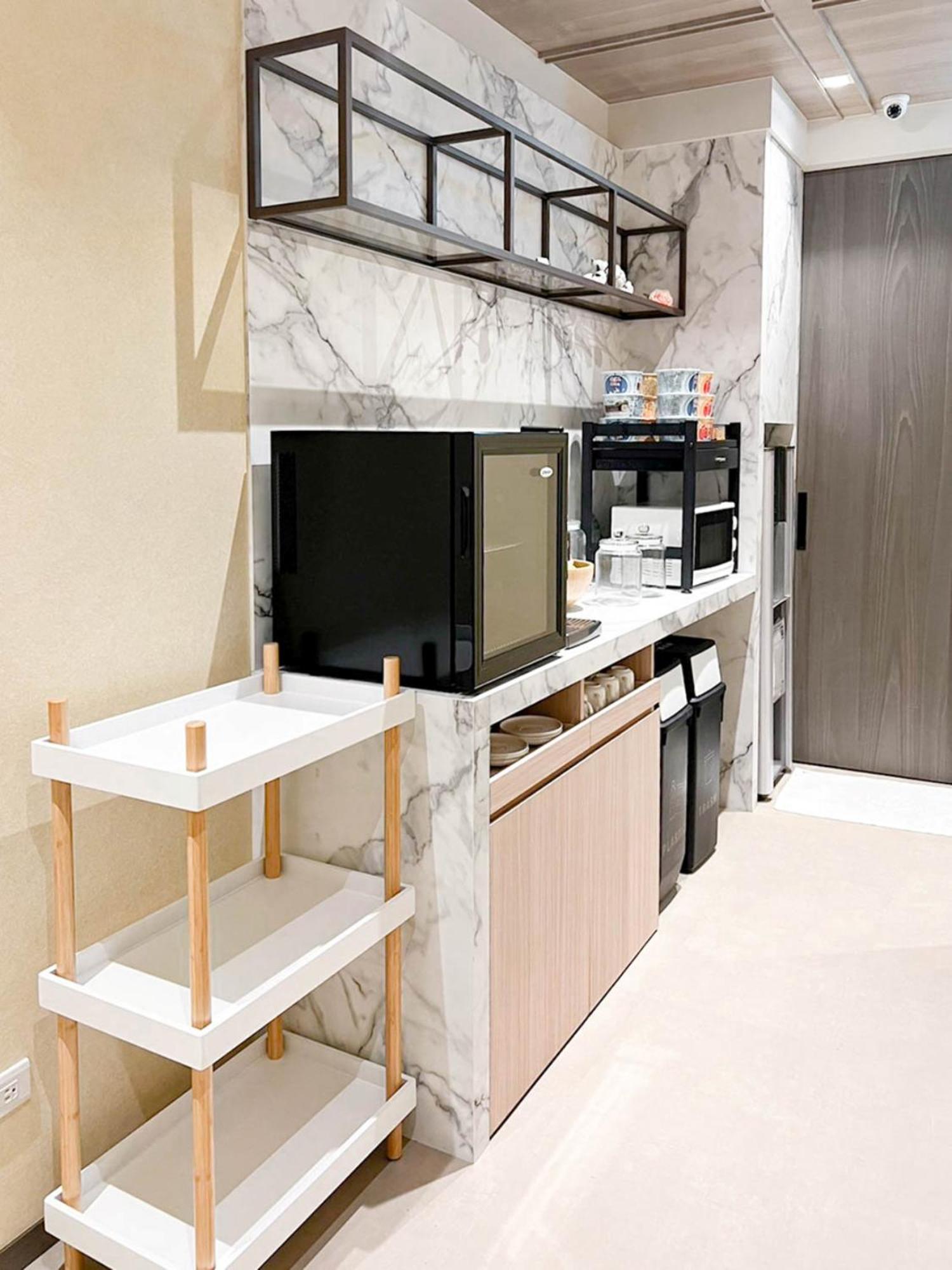 Royal Rose Hotel Zhongshan Taipei Extérieur photo